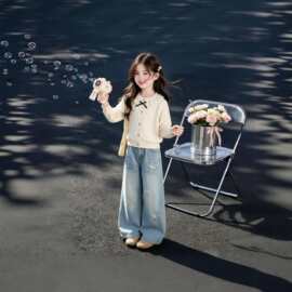 2026新款女童春秋套装韩系学院风娃娃领针织开衫星星牛仔裤两件套