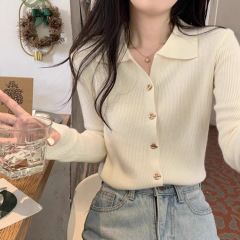 别致polo领纽扣针织羊毛衣外套秋chic法式复古内搭长袖上衣女开衫