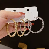 Оптовые трехмерные серьги-кольца в корейском и японском стиле, индивидуальные преувеличенные серьги-кольца, элегантные модные металлические большие обручи, модные модные манжеты для ушей для женщин