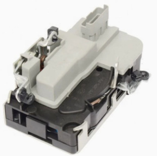 9135.R9 9136.S7 9137.E5 9138.J0 �m��춘����T�i