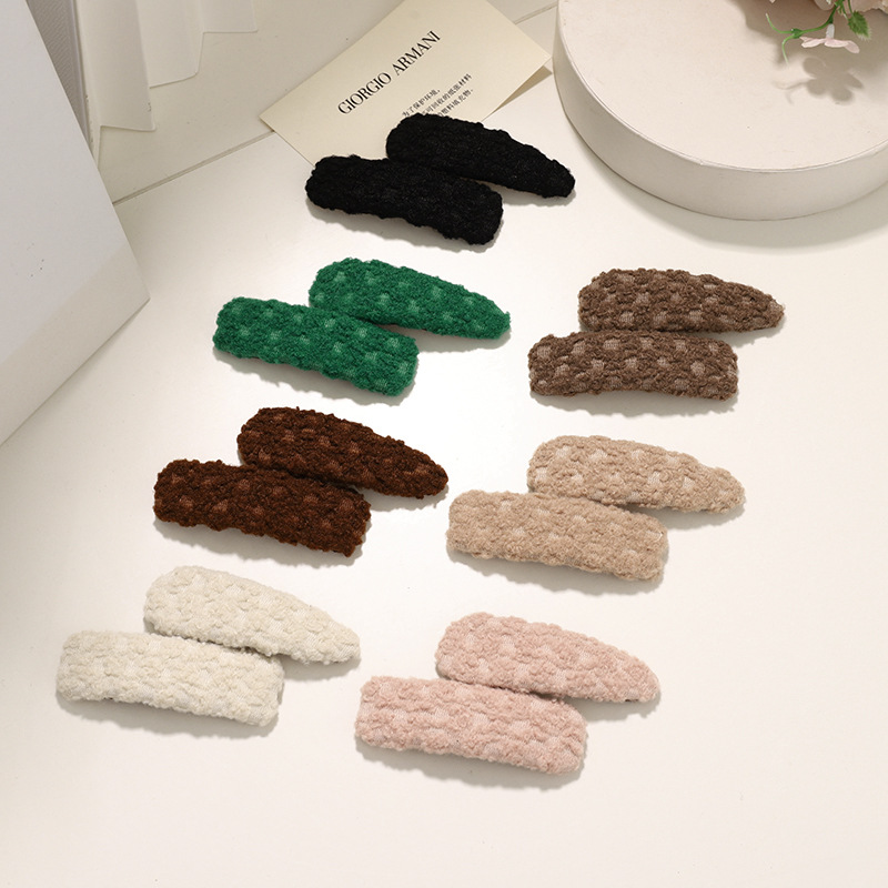 Woolen Hairpin Korean Solid Color Headdress Bangs Clip 2021 New Hair Accessory display picture 2