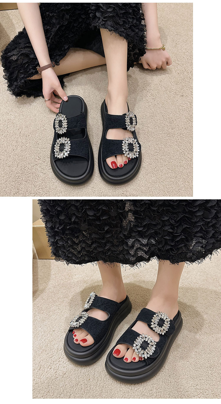Sandal Image 4