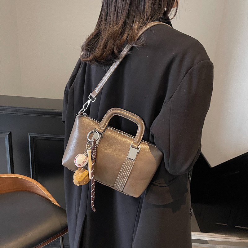 Bolsa de alta sensación para mujeres 2024 nuevo otoño y invierno retro versátil bolso de mano estilo coreano bolso de mano casual pequeño