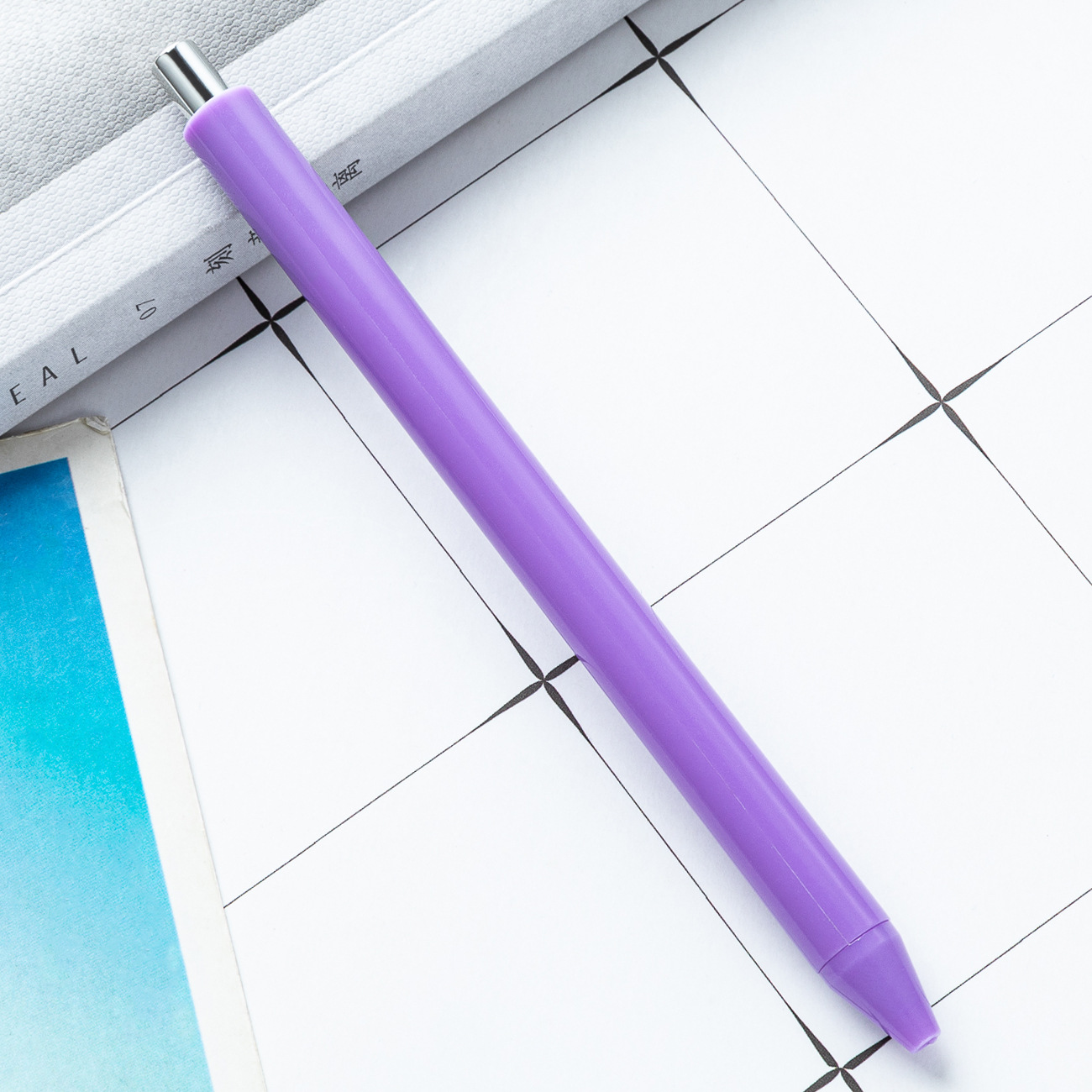 Bolígrafo de plástico imprimible logotipo promocional publicidad publicitaria bolígrafo de regalo simple macarón pequeño bolígrafo fresco