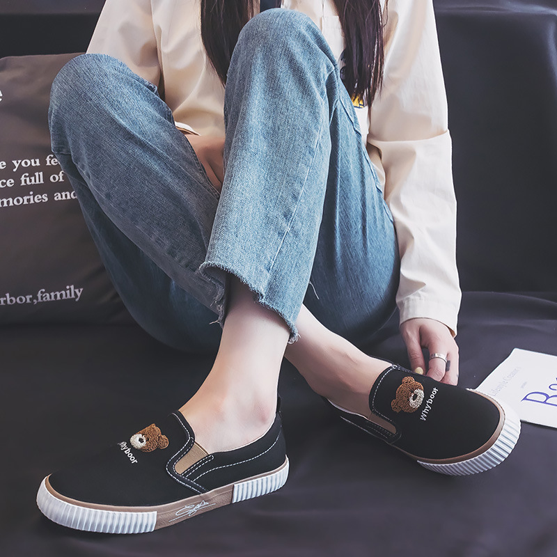 Práctica de trabajo de la parte baja de la banda elástica slip-on zapatos de mujer todos los partidos transpirable slip-on oso negro zapatos de lona