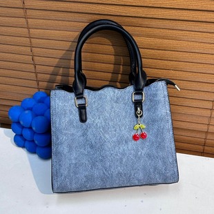 �羳Ů���͹Űٴ�Ůʿ������������¿�ܛƤ���e�����������ذ�