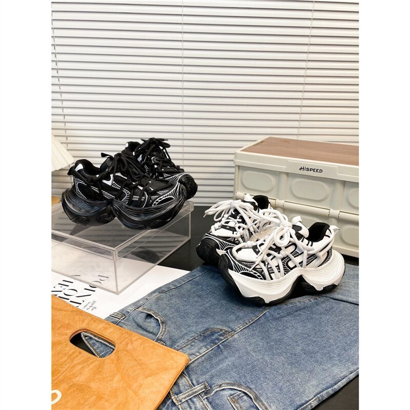High-Appearance Thick-Soled Fashion Dad Sneakers for Women, 2026 Spring New Versatile Retro Sports Shoes, Height-Increasing Casual Shoes High-Appearance Thick-Soled Fashion Dad Sneakers for Women, 2026 Spring New Versatile Retro Sports Shoes, Height-Increasing Casual Shoes