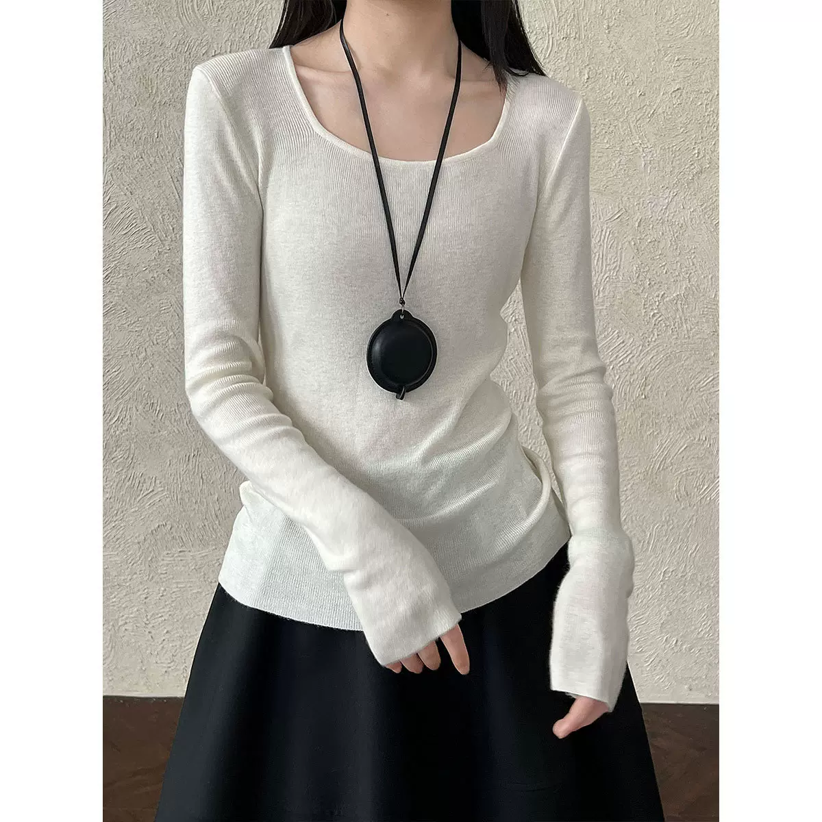 鹿西 韩系设计感U领显瘦针织羊毛女秋季新款亲肤柔软打底衫ss831