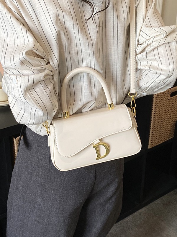 Bolso para mujeres 2026 nuevo estilo transfronterizo de alta sensación de silla de mano alta sensación de lujo ligero y elegante moda bolso de mochila