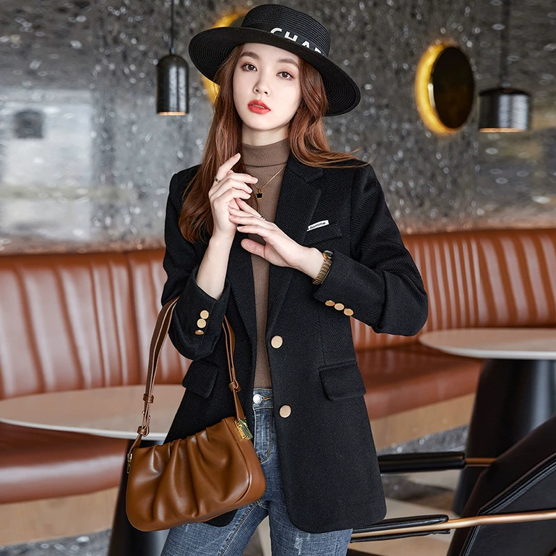 Black woolen demi-season classic suit jacket, 2023 collection, high-end, bright catchy style, increased thickness