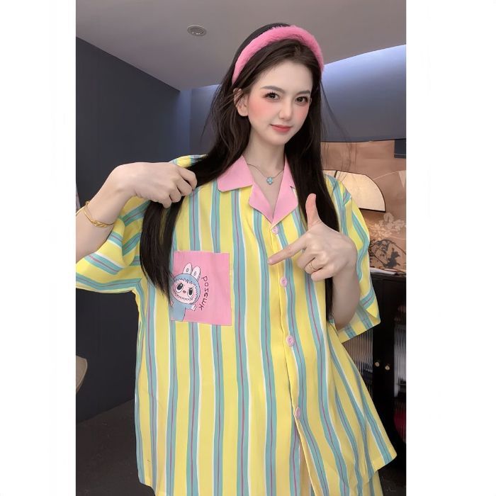 Venta al por mayor transfronteriza de solapa de color de red nube de algodón dulce y lindo pijama de dibujos animados pantalones cortos de manga corta de verano para mujer servicio a domicilio
