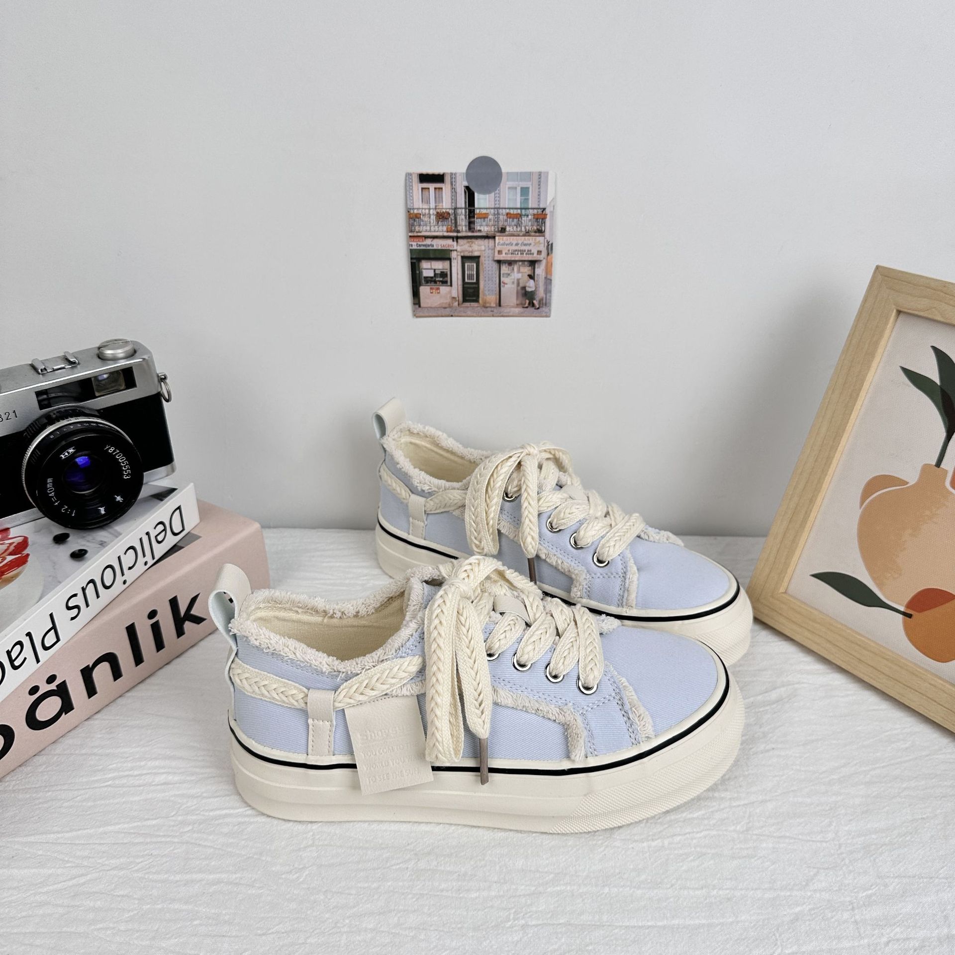 Onda lejana 2025 verano suela gruesa aumento zapatos de lona casuales zapatos de mendigo de corte bajo súper caliente para mujer