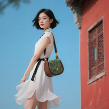 女包2025新款香云纱刺绣新中式女士小猪包斜挎包民族风旗袍包包