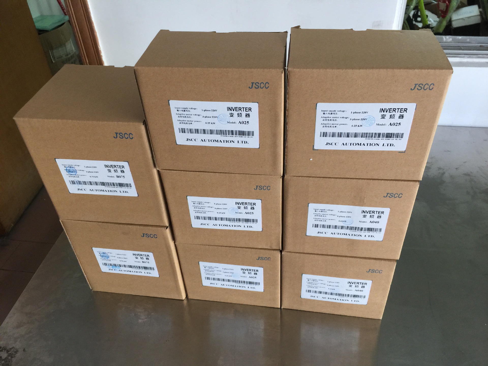德国JSCC精研 A025 A040变频器 370W单相220V变频器-阿里巴巴