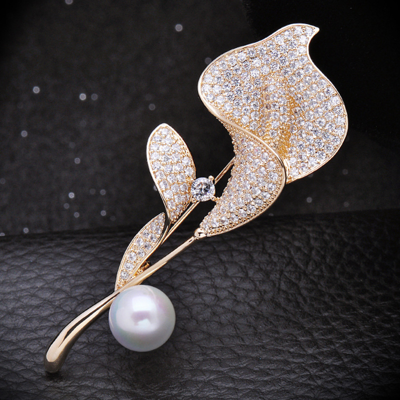 Summer floral brooch for women, anti exposure pin, high end luxury brooch, suit jacket, fixed anti exposure collar pin buckle_voghion.com
