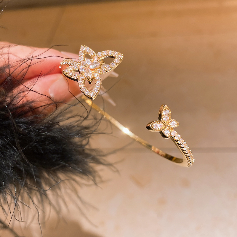 67# Open Bracelet-Gold-Butterfly Hollow