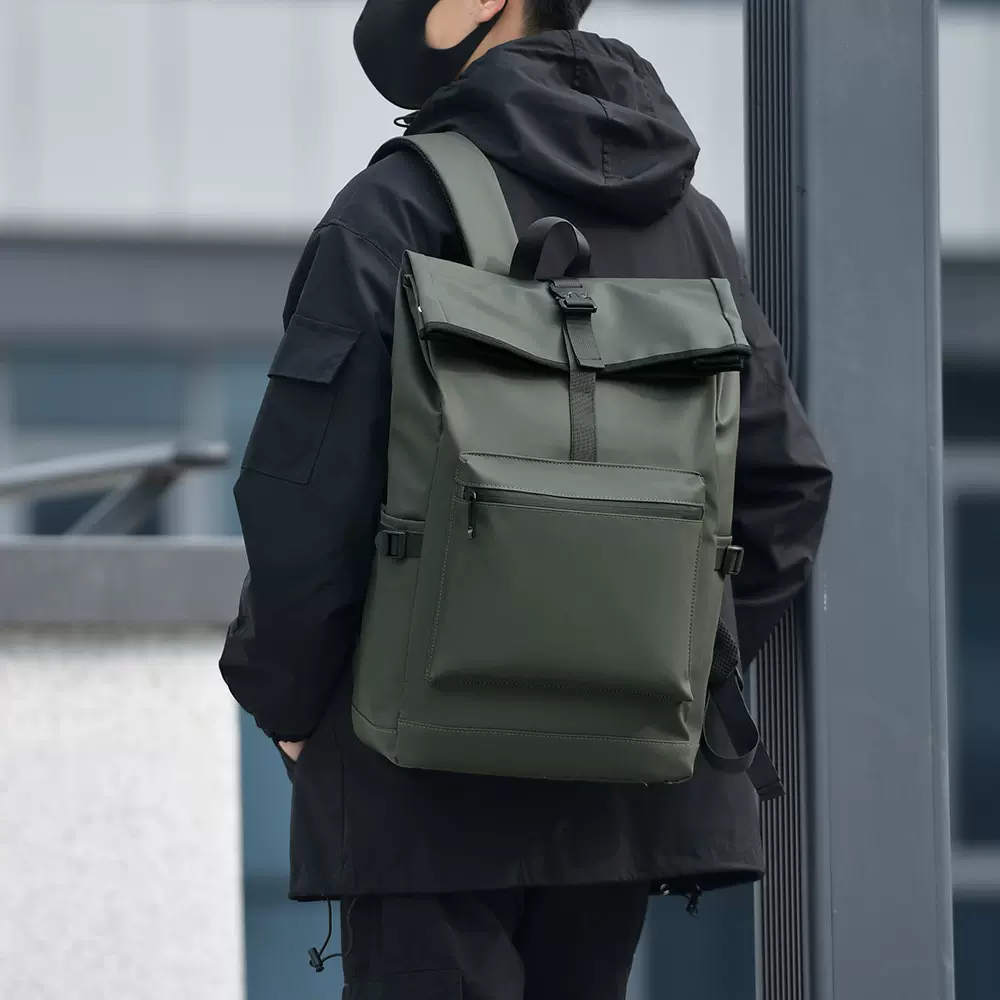 新款男士双肩包商务电脑包简约休闲风学生书包防泼水旅行背包印字