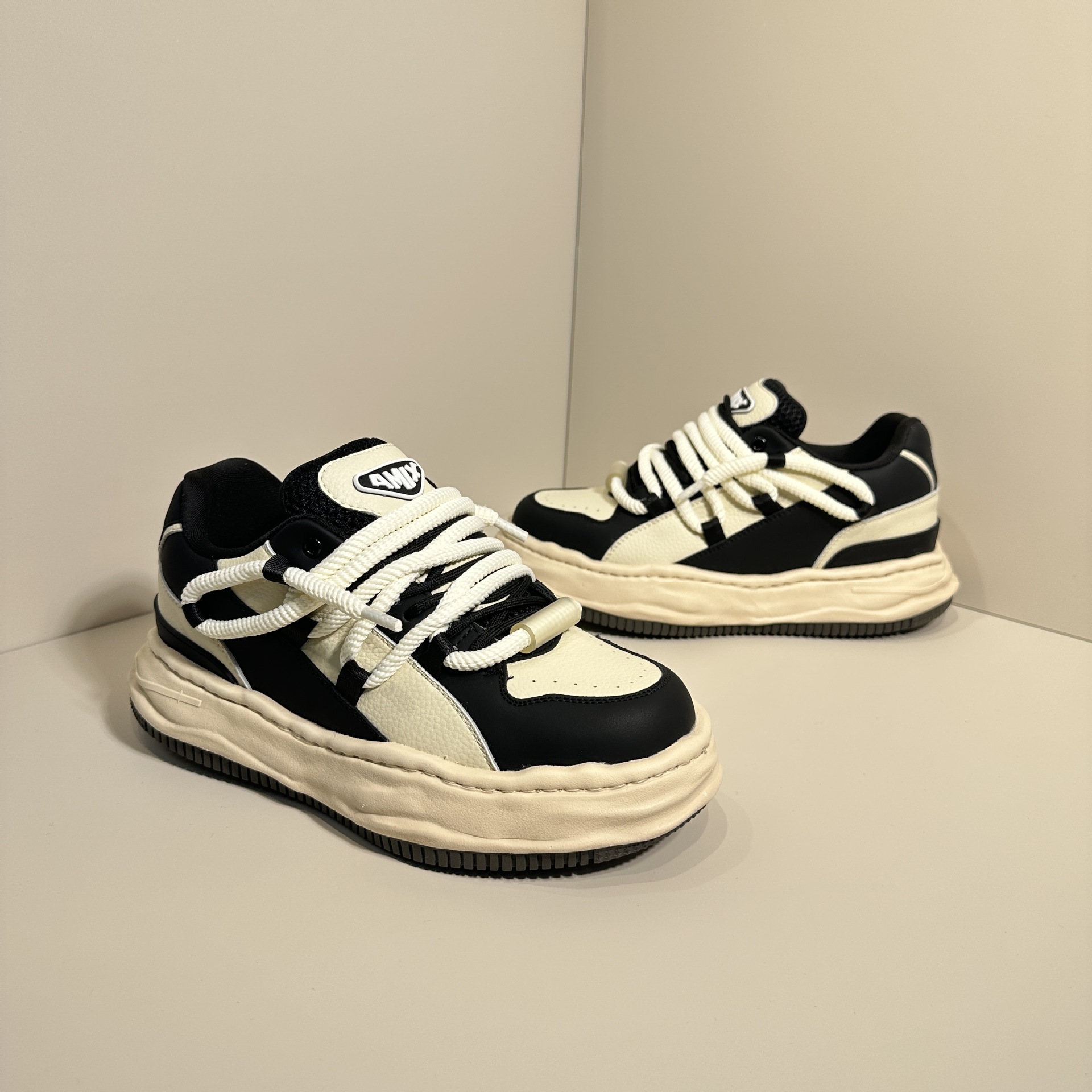 Nieuwe 7 cm onzichtbare toename schuimoplossing casual met interne hoogteverhoging, kleine witte schoenen, veelzijdig_voghion.com