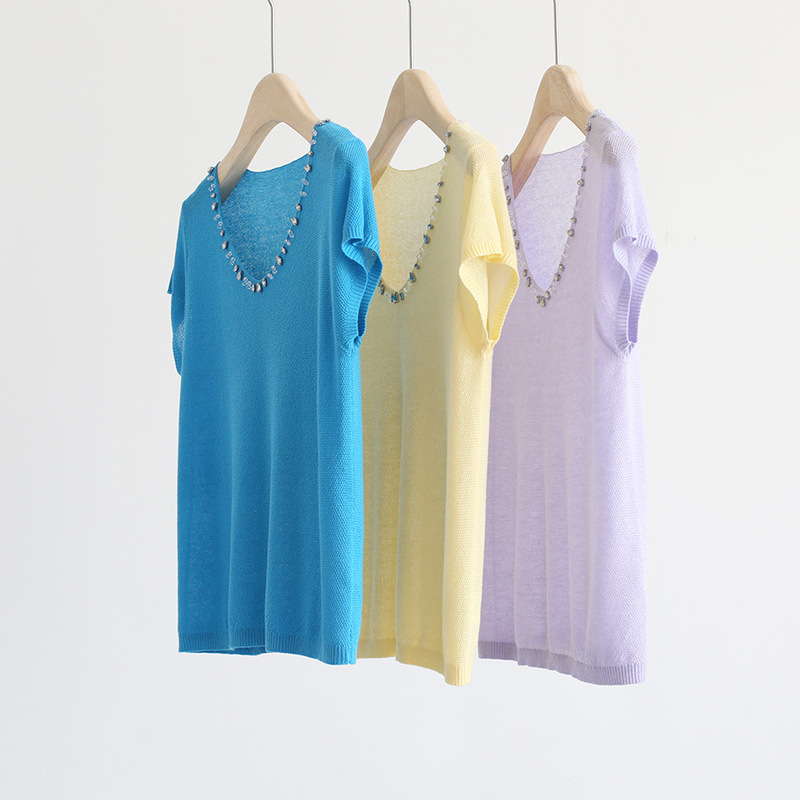 Spring and Summer Elegant Socialite Style Handmade Rhinestone-Embellished Short-Sleeve V-Neck Knit Pullover Thin T-Shirt Top for Women Spring and Summer Elegant Socialite Style Handmade Rhinestone-Embellished Short-Sleeve V-Neck Knit Pullover Thin T-Shirt Top for Women