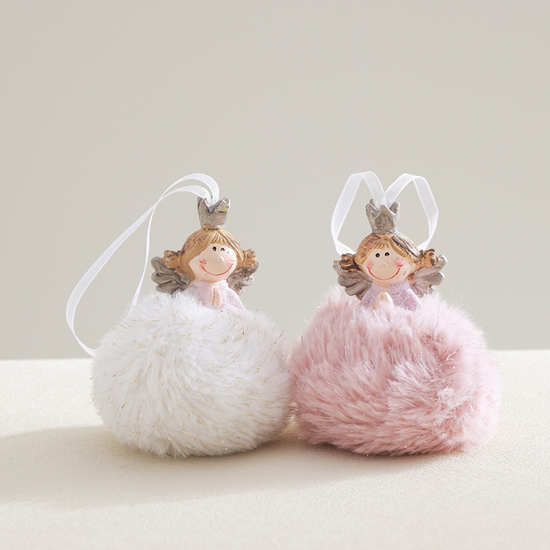 Nuevos productos transfronterizos de madera de peluche rosa chicas colgantes de resina decoraciones de Navidad colgantes de ángel
