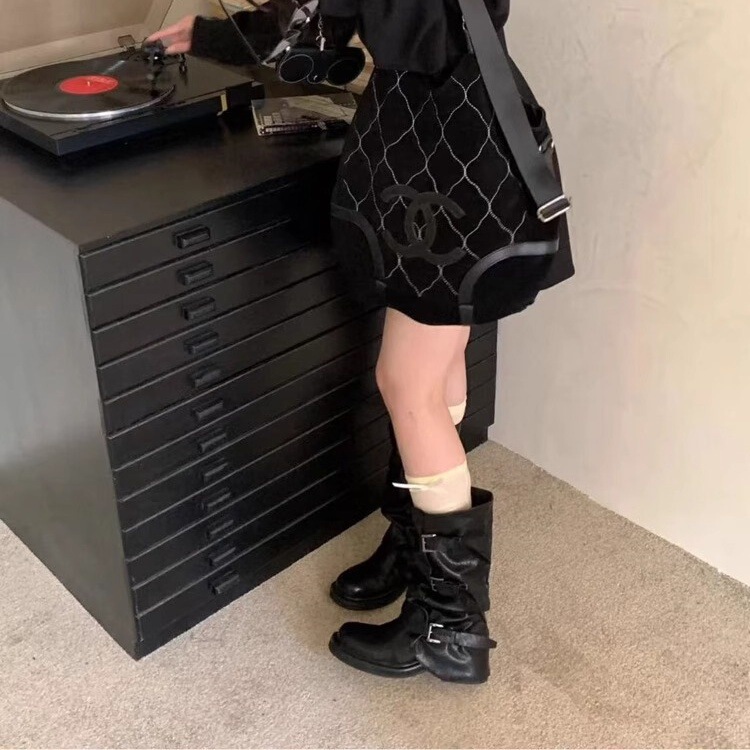 牛革バージョン！黒のパンツブーツ、ヨーロッパとアメリカのストリートスタイル、ラウンドトゥ、太いヒール、ベルトバックル、膝上プリーツハイライダーブーツ|undefined