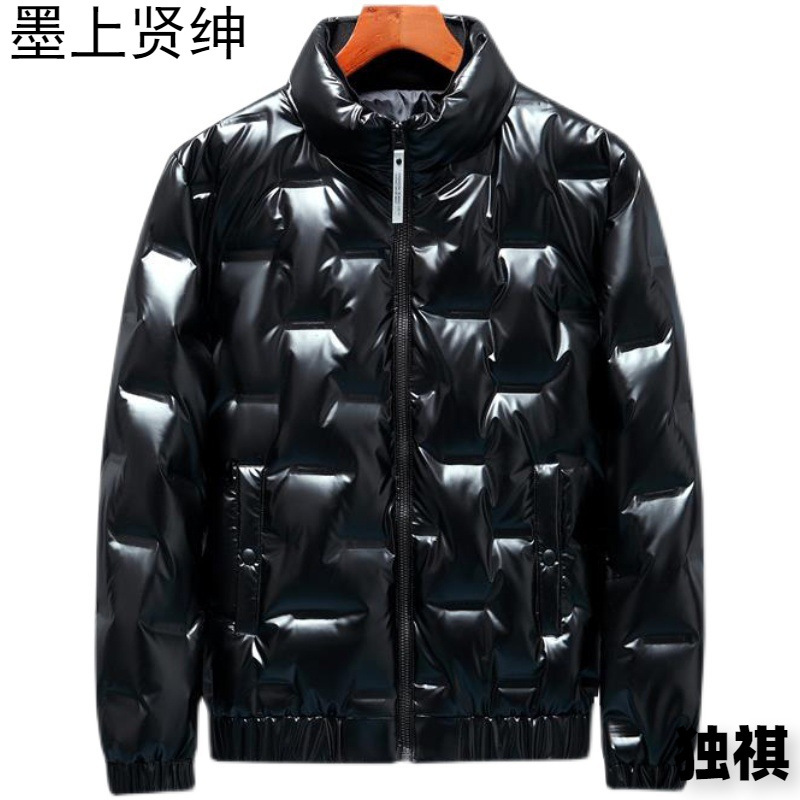 Venta fuera de temporada 2023, nueva chaqueta de plumón brillante y moderna para hombre, cuello alto, abrigo corto y ligero de invierno.