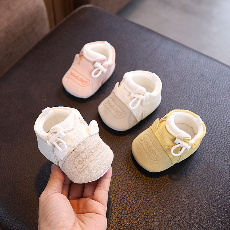 0-1 Year Old Male and Female Baby Spring & Fall Pre-Step Shoes, Non-Slip Soft Sole, Comfortable 3-9 Month Baby Shoes, Casual Foot Protection and Cute