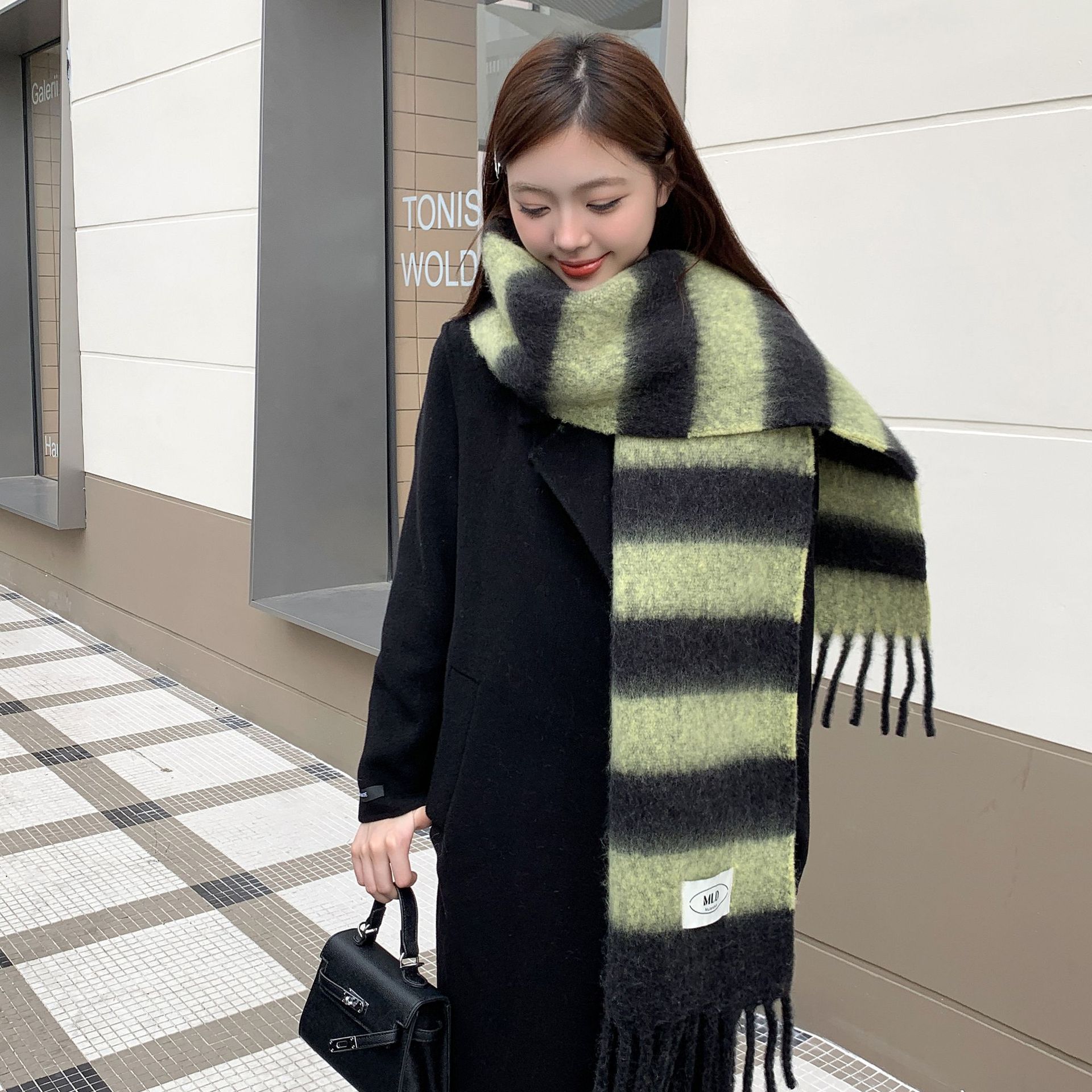 Corea del Sur AC rayas de color combinado bufandas de cachemira 2024 nuevo otoño invierno moda versátil pareja calentamiento buñuelo