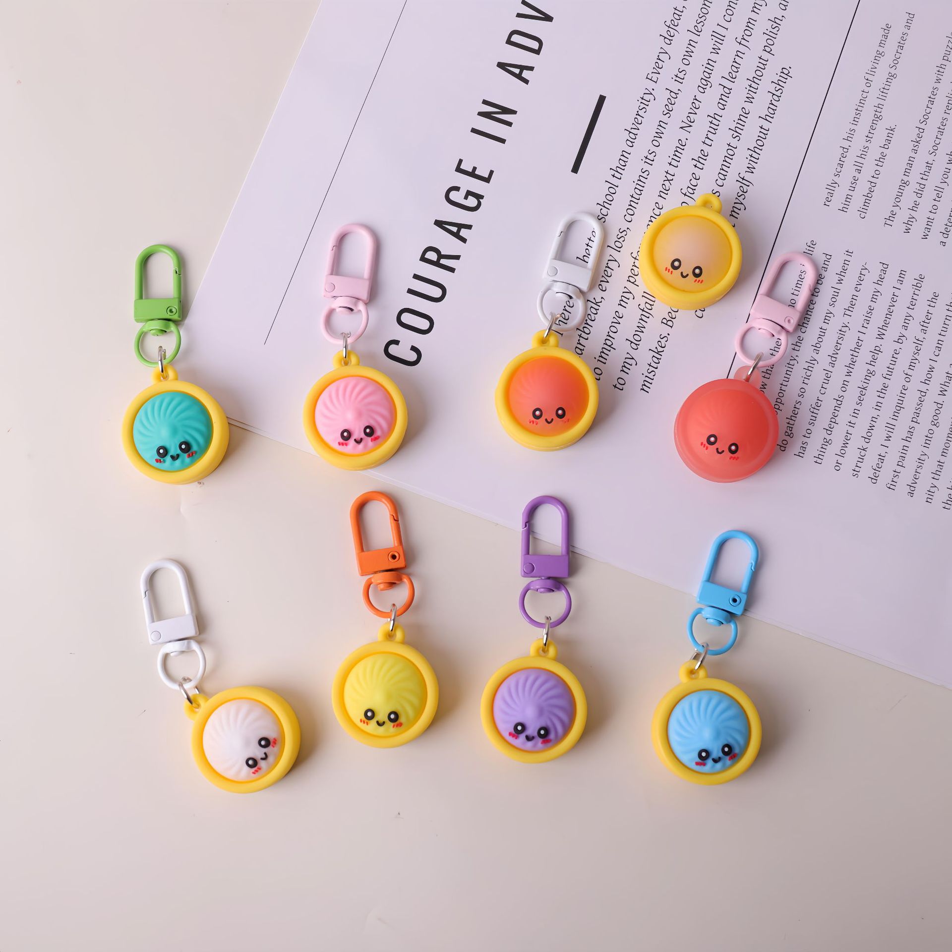 Explosiones transfronterizas bolsas de jaula llaveras lindas bolsas de PVC pegamento blando colgante bolsas accesorios de regalo fábrica directa image 3