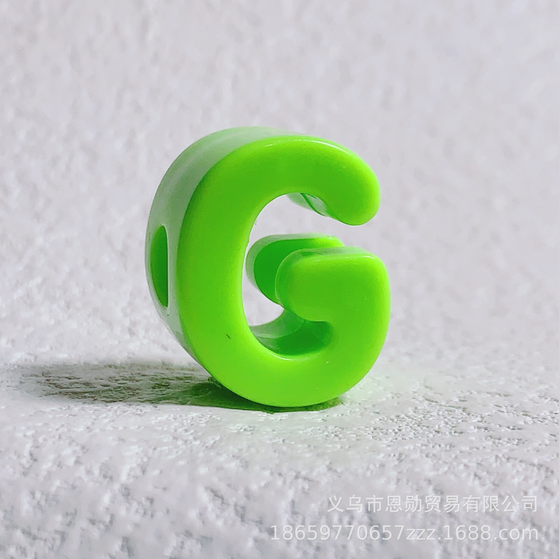 G (Green)