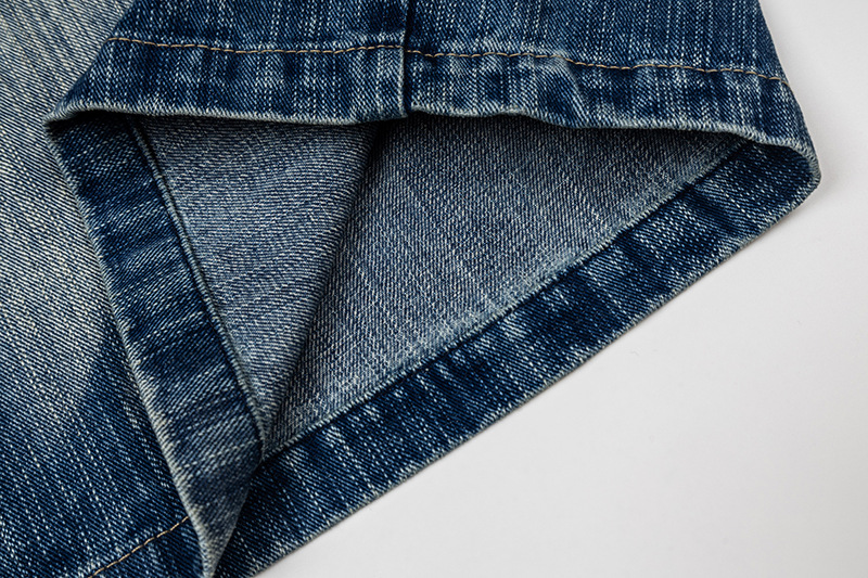 Unisex Vintage Paris Buckle Denim Capri Pants With Bamboo-Joint Wash, Relaxed Fit Over-Knee Shorts For Summer_mkmklike.com