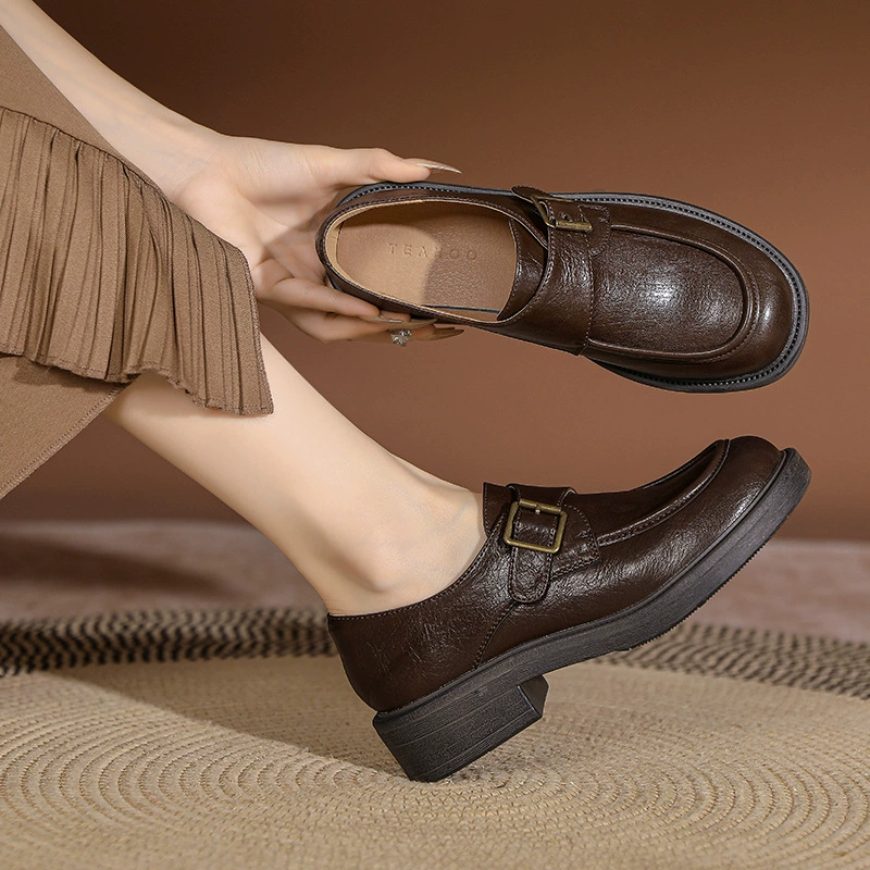 Ретро маленькие кожаные туфли осенью и зимой новый британский стиль коричневые туфли на каблуке с боковой пряжкой удобные дикие женские рафу