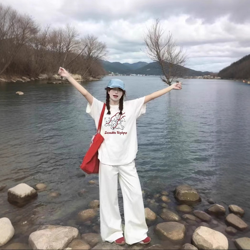 Fat mm Large Size White Short-Sleeved T-Shirt Women's Summer New American Loose Design Niche Pure Cotton Half-Sleeved Top