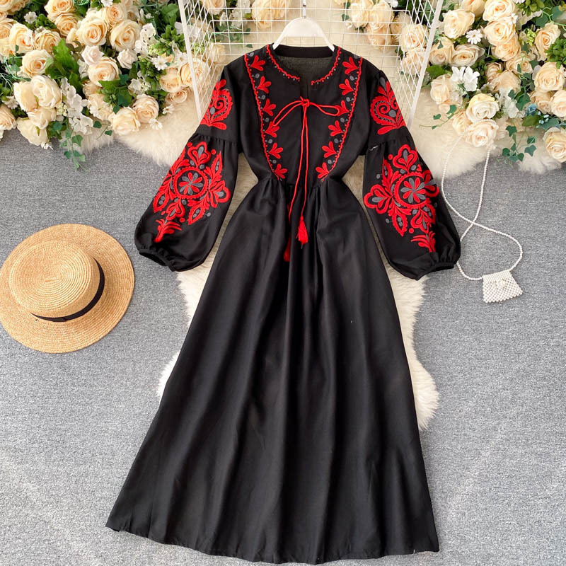 ボヘミアンエスニックスタイル刺繍花ラウンドネックランタンスリーブプリーツルーズ痩身多用途ロングスカートドレス女性用|undefined