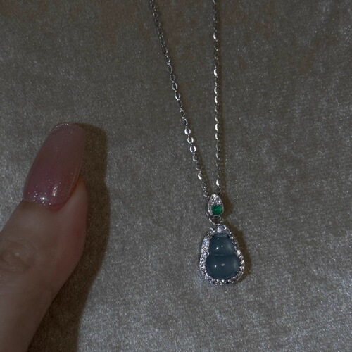 New Chinese Style Blue Fu Lu Gourd Pendant Necklace for Women, Unique Design, High-End, Exquisite, Versatile Collar Necklace Lockchain