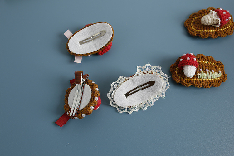 10g Weight Hair Clip Hair Accessories Type 1 Piece Quantity Casual, Daily Occasion yarn Material Mushroom Pattern All Seasons Season Women's Gender Cute, Sweet Style Cute Sweet Women's Mushroom Yarn Hair Clip 2