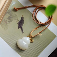 ��Ȼ�½��������������S���ຣ�����ϰ�ɫ���s����ʯ���J�������