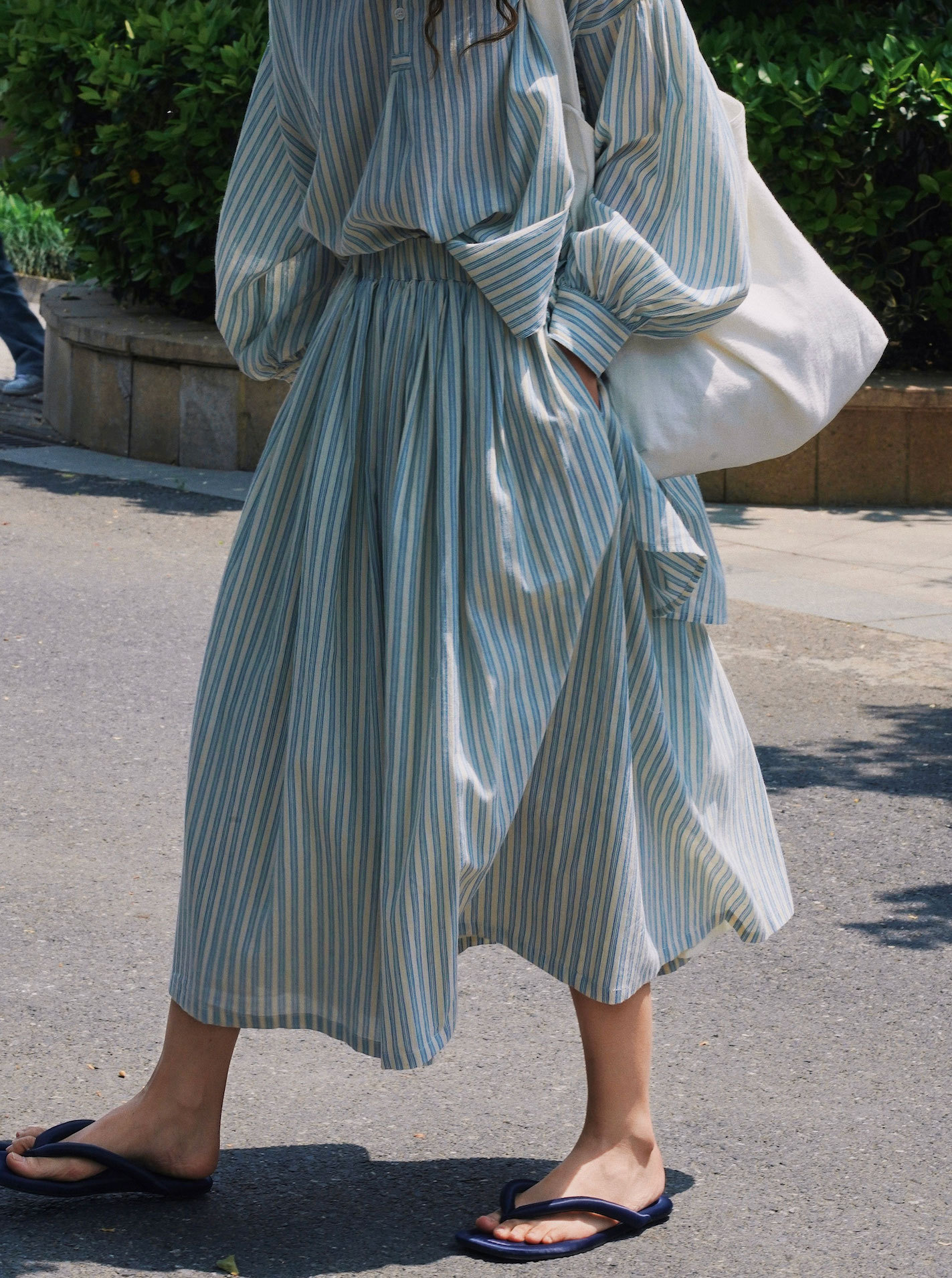 3225B62D-F5F7-4E63-8E50-0F89BF