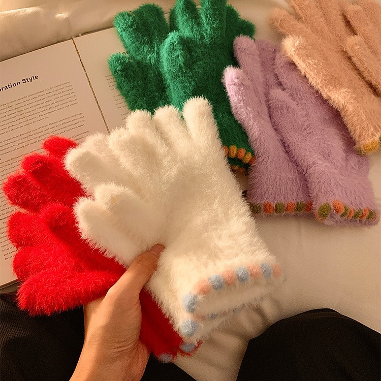 Small Sugar Bean Rabbit Hair Split Finger Gloves for Women - Winter Warmth, Thickened, Student Riding, Windproof, Solid Color, Touch Screen Revealing