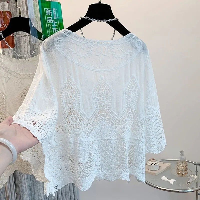 Lazy-style sexy hollowed-out lace three-quarter sleeve sun protection cover-up for women, spring and autumn loose loose versatile casual stylish top