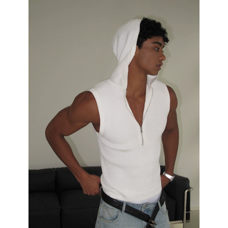 Men's Half-Zip Hooded Sleeveless Knit Vest Summer Slim Fit Muscle-Enhancing Solid Color Versatile Hoodie Men's Half-Zip Hooded Sleeveless Knit Vest Summer Slim Fit Muscle-Enhancing Solid Color Versatile Hoodie