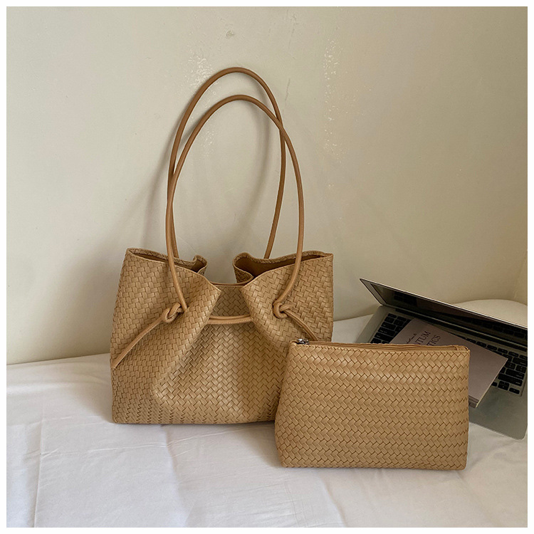 Bolsa de tejido de gran capacidad para mujeres 2026 verano nuevo estilo coreano de moda bolso de hombro de brazo de viaje bolsa de ocio