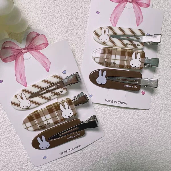 Acrylic Miffy rabbit hair clips, cartoon-style, soft and cute, perfect for girls, used for securing bangs, hair accessories, wholesale