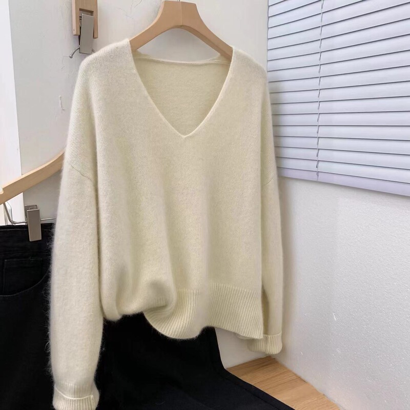Merino Wool Sweater for Women, Autumn and Winter Slim European Style Lazy Knit V-Neck Pullover Cashmere Sweater Manufacturer