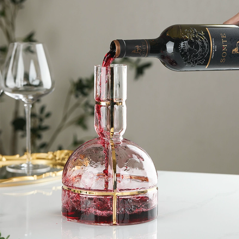 Creative tall decanter, crystal golden water, high quality pocket flask, light luxury style