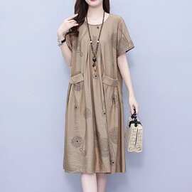 口袋洋气宽松子季时尚印花双大胖妈妈新款圆领连衣裙夏显瘦裙棉麻