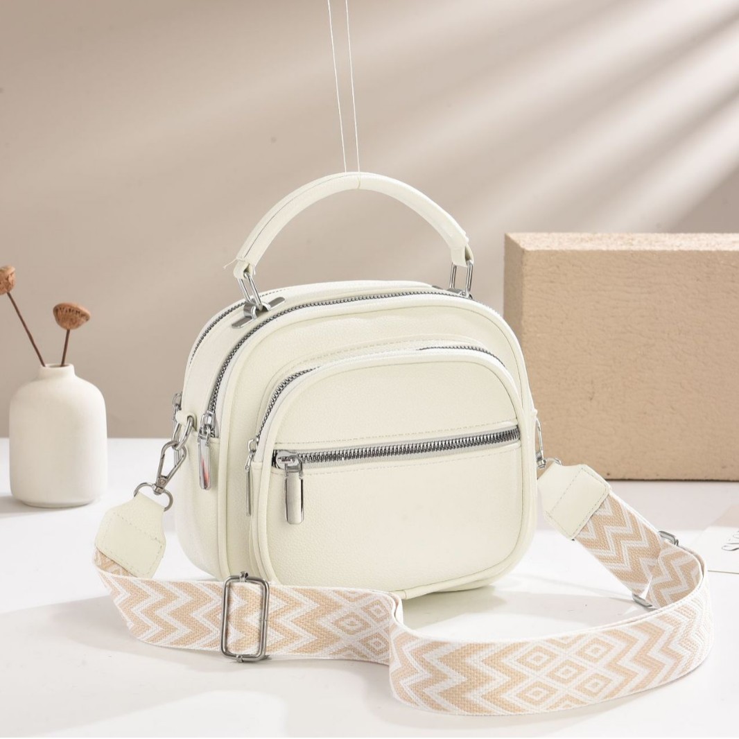 Bolsos exquisitos de verano 2025, bolsos de mano clásicos de moda, bolsos de hombro simples, bolsos transfronterizos