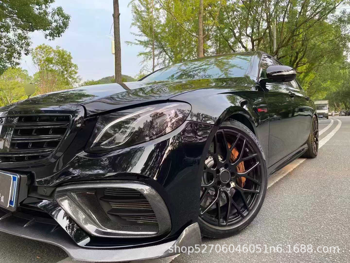 Suitable for 16-20 Mercedes-Benz E-Class W213 Early Model Standard Modification Standard E63Amg Front Bumper Grille Surround