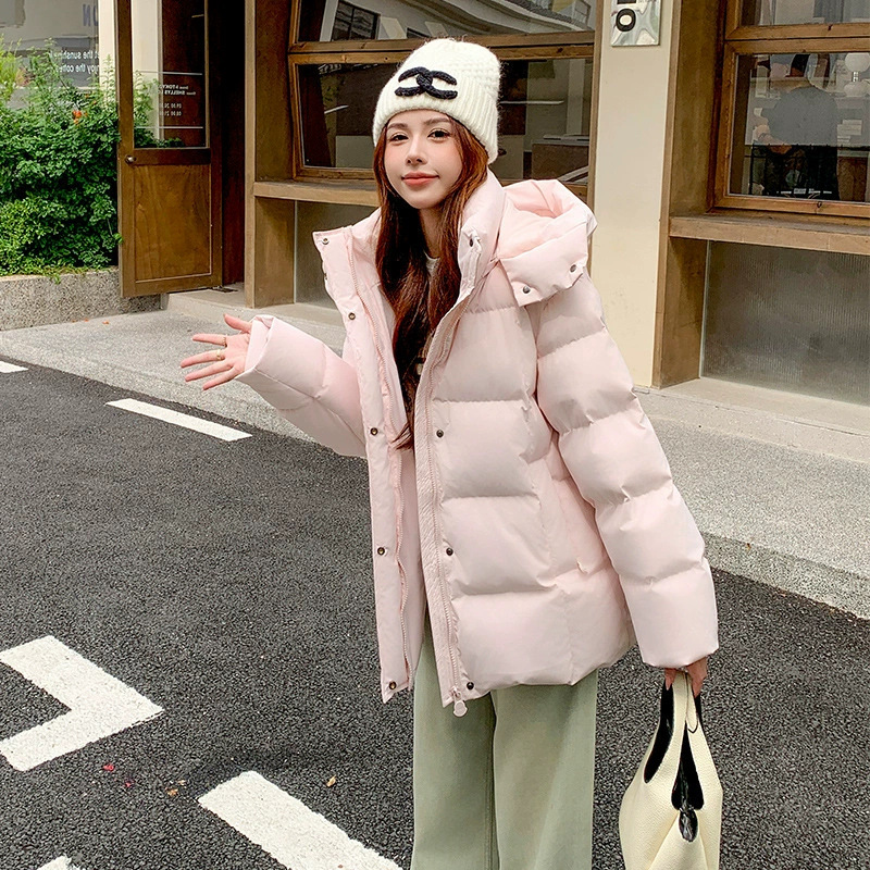 2026 Genuine White Duck Down Chinese Theatre Style Down Jacket for Women, Short, Thick, Loose, Fashionable, Trendy, Couple's Coat 2026 Genuine White Duck Down Chinese Theatre Style Down Jacket for Women, Short, Thick, Loose, Fashionable, Trendy, Couple's Coat