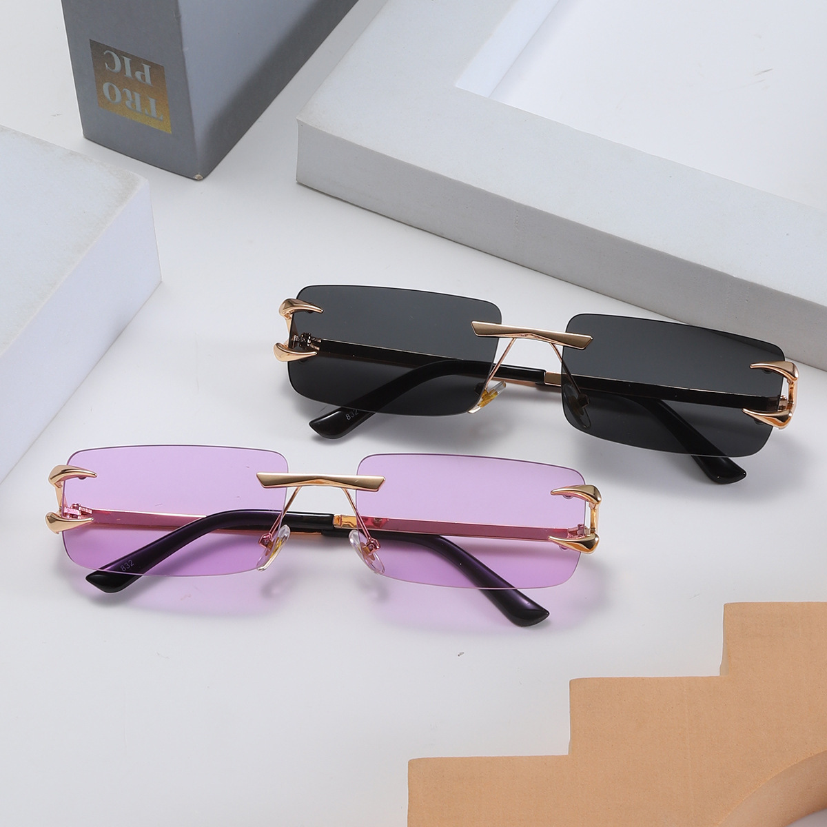 fashionable glasses